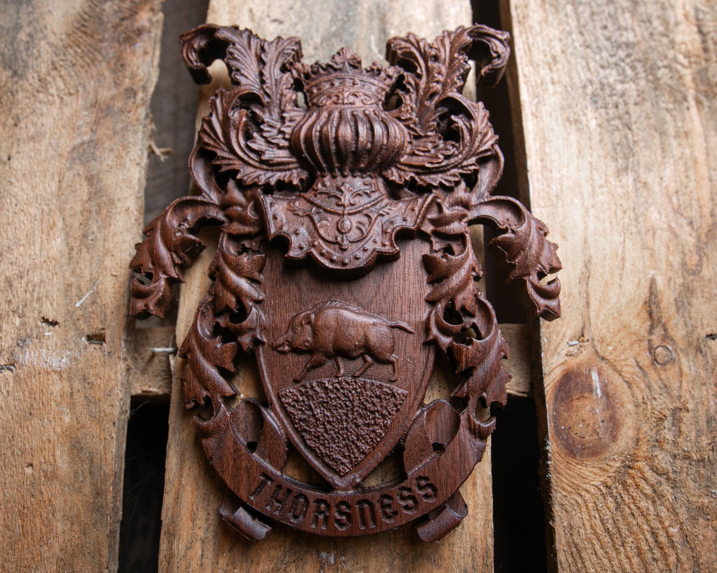 Custom Family Crest - Traditional 5 Year Anniversary Gift - Coat of Arms - Family Name - Unique Handmade Gift