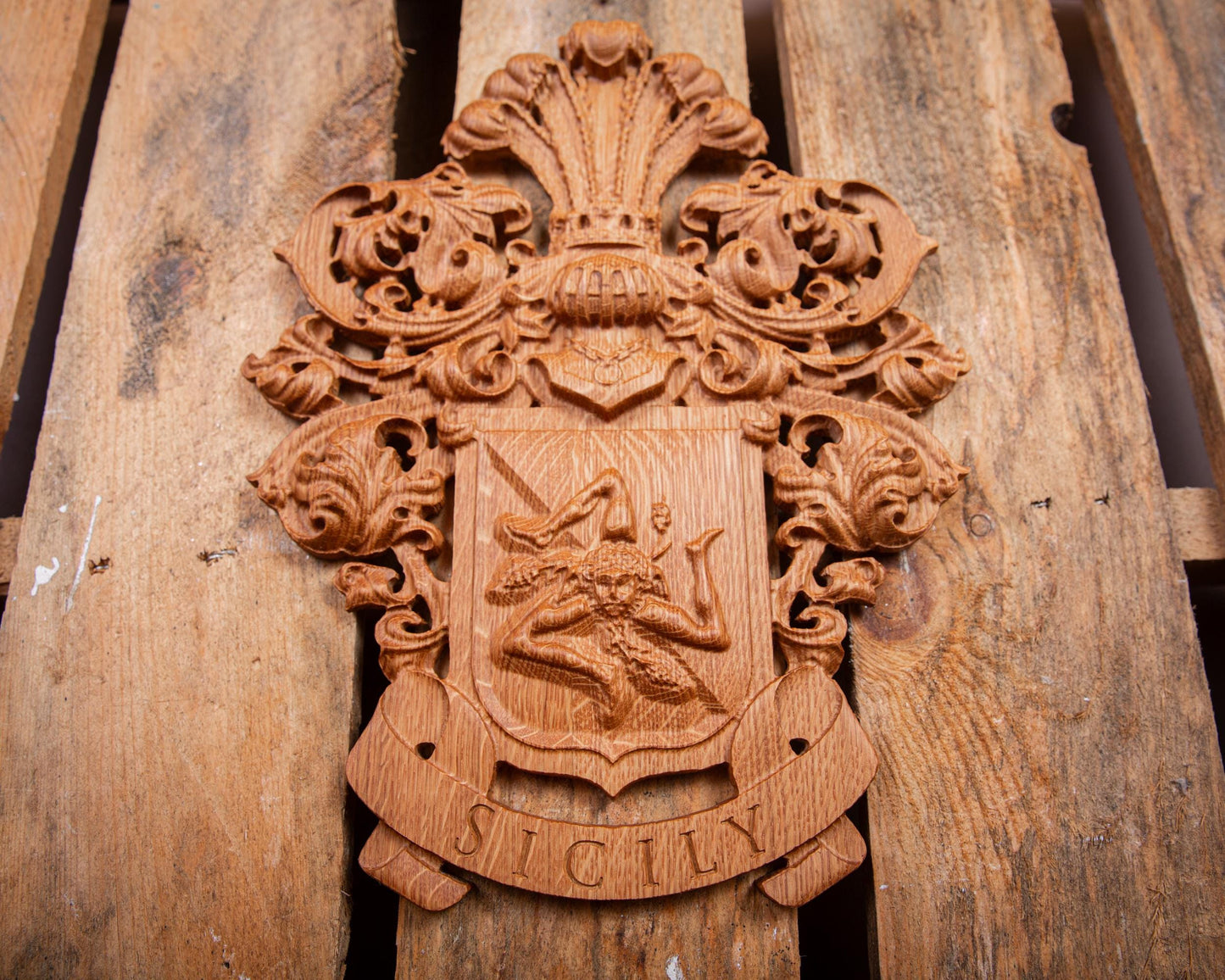 Personalized Wood Family Crest Sign - Wedding Crest - Established Date - Family Name Sign - Wood Wall Art - Unique Handmade Gift